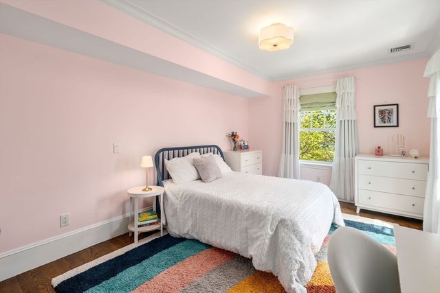 6 Woods Place, Boston, MA 02129