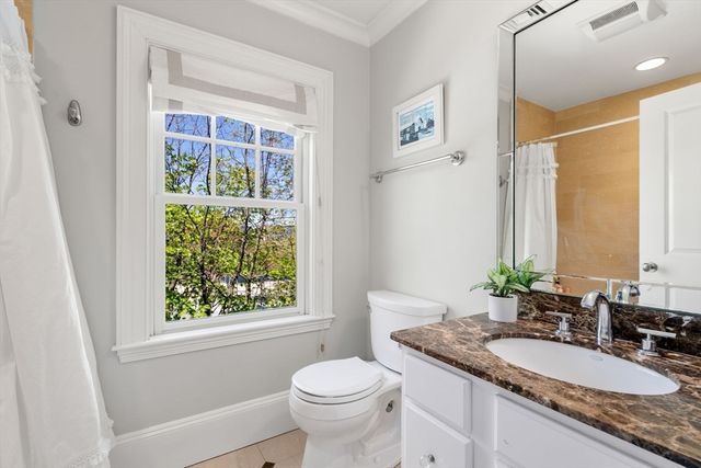 6 Woods Place, Boston, MA 02129