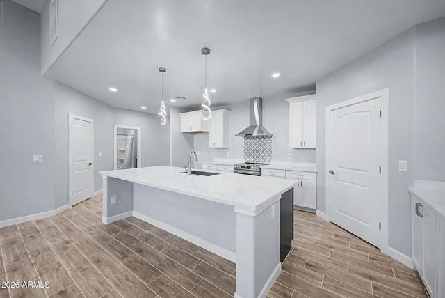 832 E Maddock Road B, Phoenix, AZ 85086