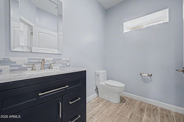 832 E Maddock Road B, Phoenix, AZ 85086