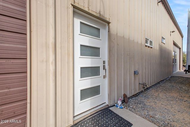 832 E Maddock Road B, Phoenix, AZ 85086