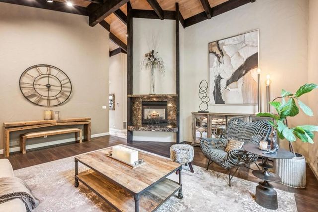 61 Oak Haven Way, Woodside, CA 94062