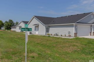 118 BEACON HARBOR Circle, East Moline, IL 61244