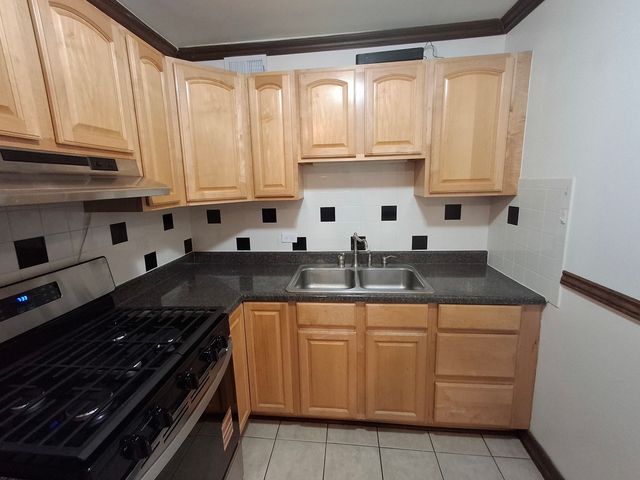 2605 S Indiana Avenue 1909, Chicago, IL 60616