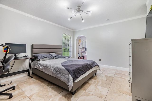 5923 BITTERWOOD COURT, Tampa, FL 33625