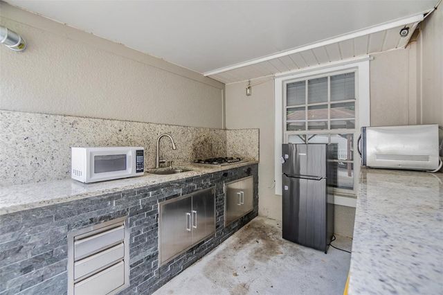 5923 BITTERWOOD COURT, Tampa, FL 33625