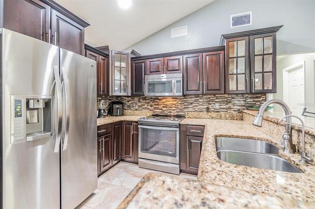 5923 BITTERWOOD COURT, Tampa, FL 33625