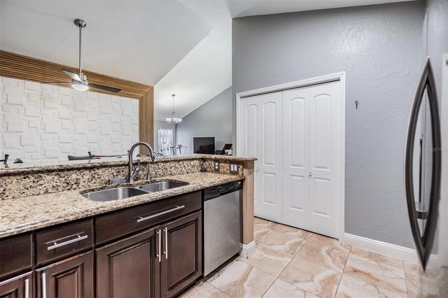 5923 BITTERWOOD COURT, Tampa, FL 33625