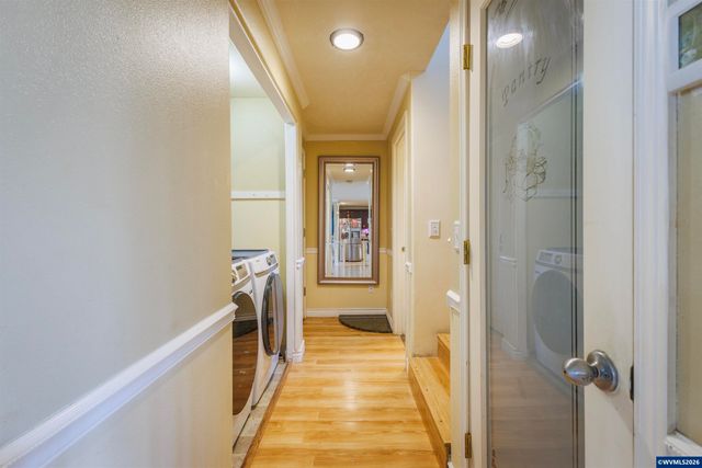 3047 Leah St NE, Salem, OR 97305