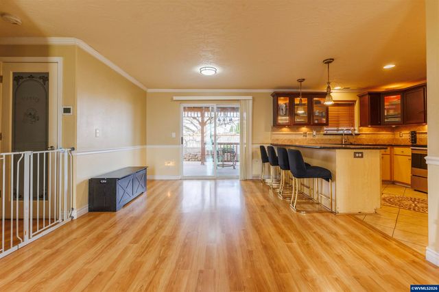 3047 Leah St NE, Salem, OR 97305