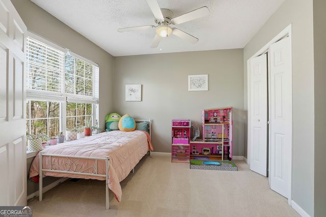 330 Brentwood Drive, Newnan, GA 30263