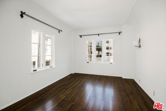 1302 N Sweetzer Avenue 203, West Hollywood, CA 90046