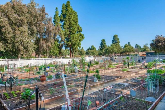 17207 Village 17, Camarillo, CA 93012