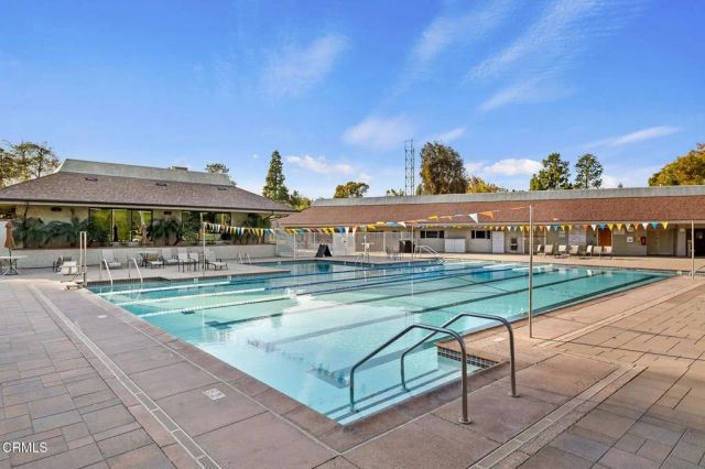 17207 Village 17, Camarillo, CA 93012