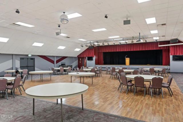 17207 Village 17, Camarillo, CA 93012