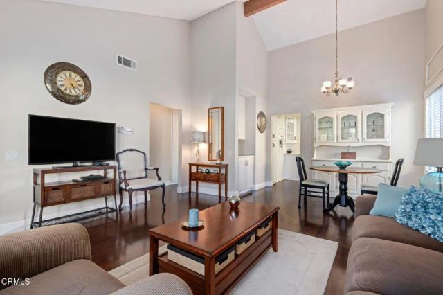 17207 Village 17, Camarillo, CA 93012