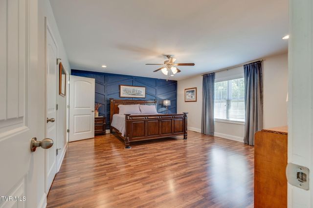 291 Holland View Drive, Jonesborough, TN 37659