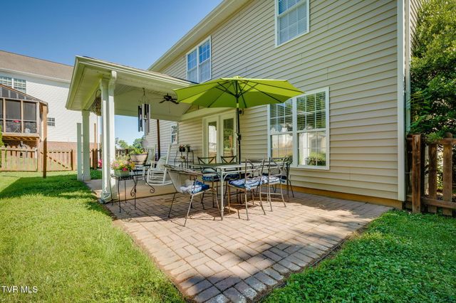 291 Holland View Drive, Jonesborough, TN 37659