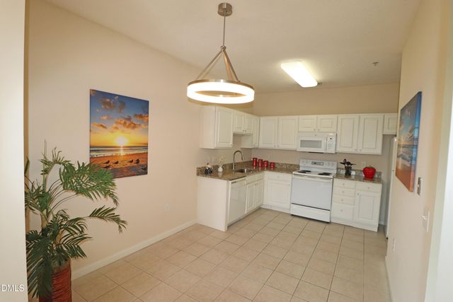2520 Friedland 202, Raleigh, NC 27617