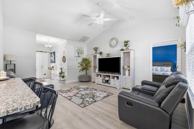 217 Perrin Rd., Loris, SC 29569