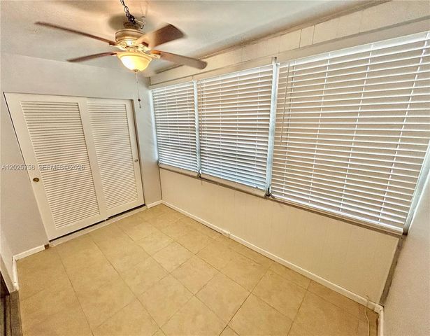2213 NE 1st Court 203, Boynton Beach, FL 33435
