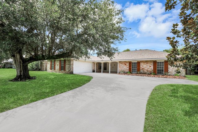 2814 Spyglass Lane, Missouri City, TX 77459