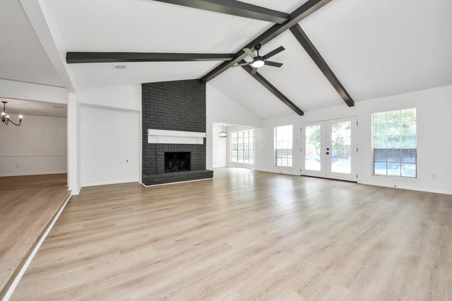 2814 Spyglass Lane, Missouri City, TX 77459