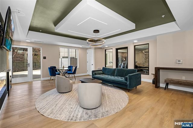 1435 10th Street 209, Fort Lee, NJ 07024