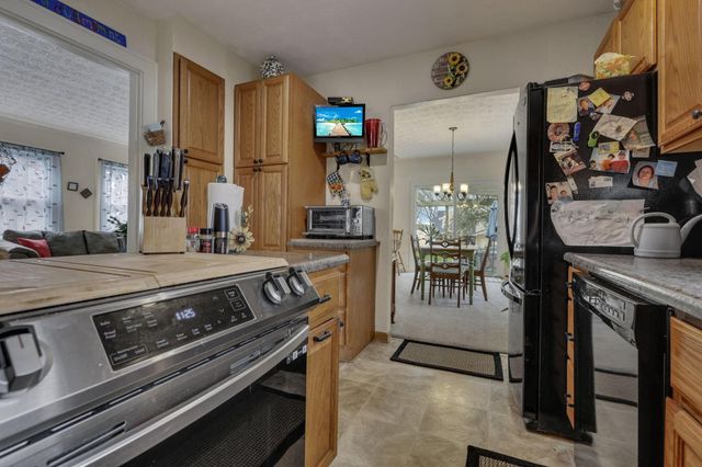 356 Lakeshore Drive W, Hebron, OH 43025