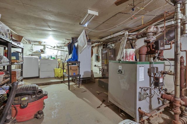 356 Lakeshore Drive W, Hebron, OH 43025