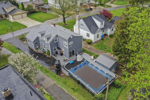 356 Lakeshore Drive W, Hebron, OH 43025