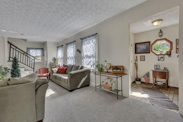 356 Lakeshore Drive W, Hebron, OH 43025