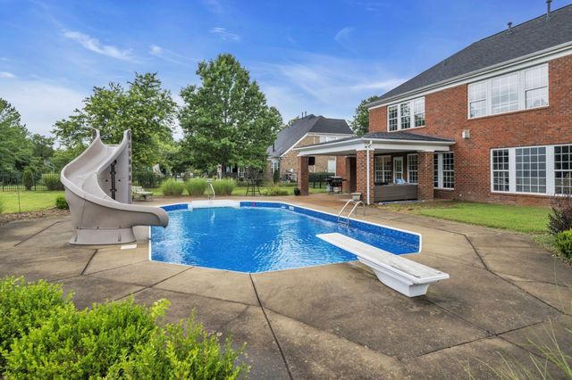 102 Oglethorpe Ave, Gallatin, TN 37066