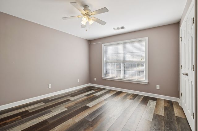 102 Oglethorpe Ave, Gallatin, TN 37066