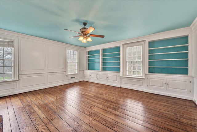 5036 Crossbow CIR, Roanoke, VA 24018