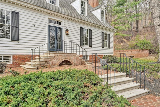 5036 Crossbow CIR, Roanoke, VA 24018