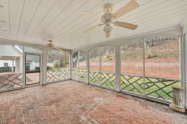 5036 Crossbow CIR, Roanoke, VA 24018