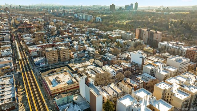 675 E 223rd Street, Bronx, NY 10466