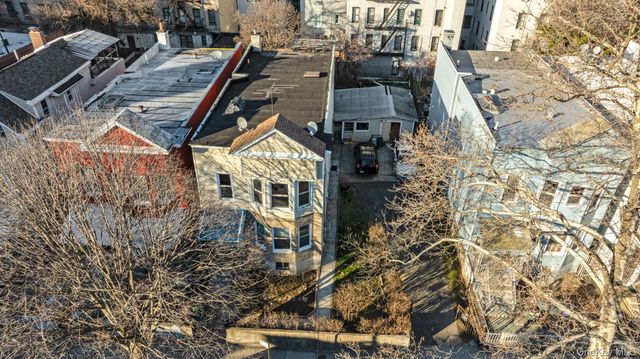 675 E 223rd Street, Bronx, NY 10466