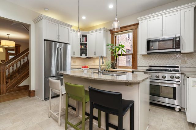 239 Buttles Avenue, Columbus, OH 43215