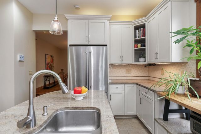 239 Buttles Avenue, Columbus, OH 43215