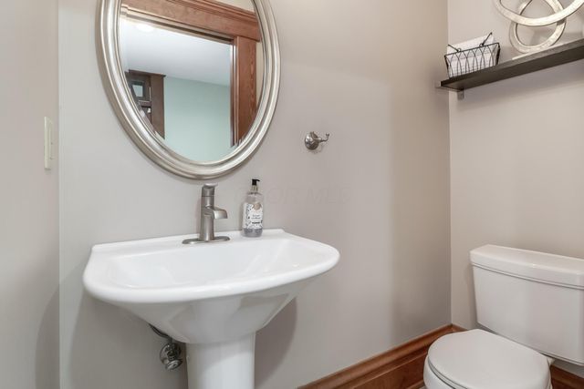 239 Buttles Avenue, Columbus, OH 43215