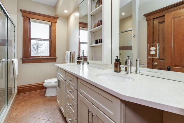 239 Buttles Avenue, Columbus, OH 43215