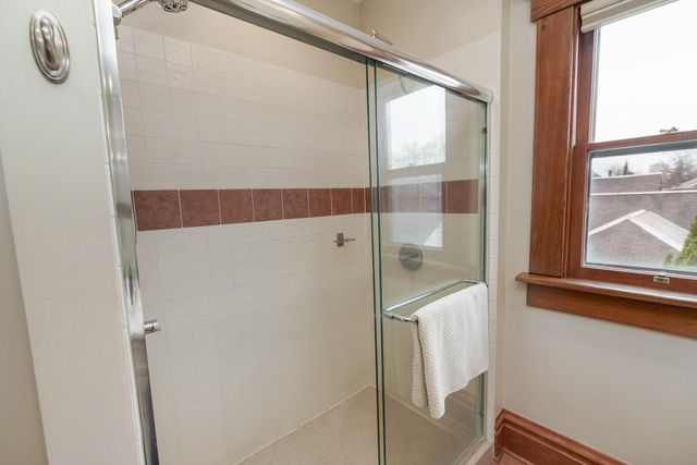 239 Buttles Avenue, Columbus, OH 43215