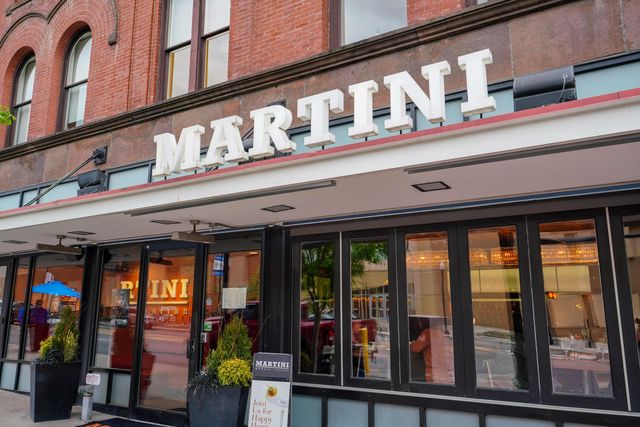 239 Buttles Avenue, Columbus, OH 43215