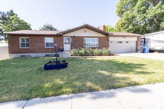 1471 W STERN DR, Taylorsville, UT 84123