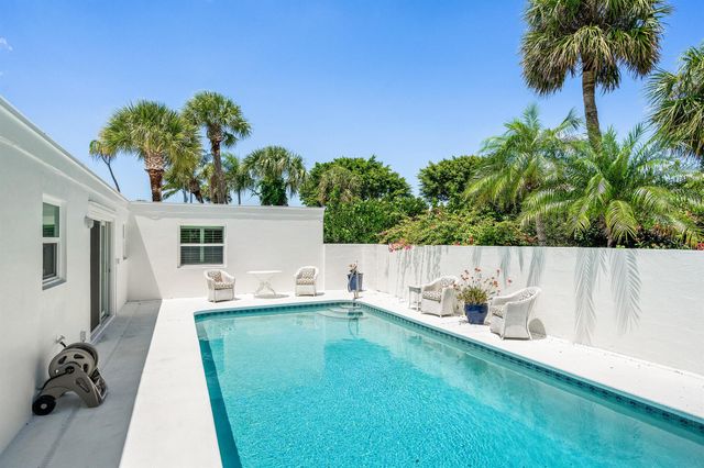 940 Lantern Lane, Vero Beach, FL 32963