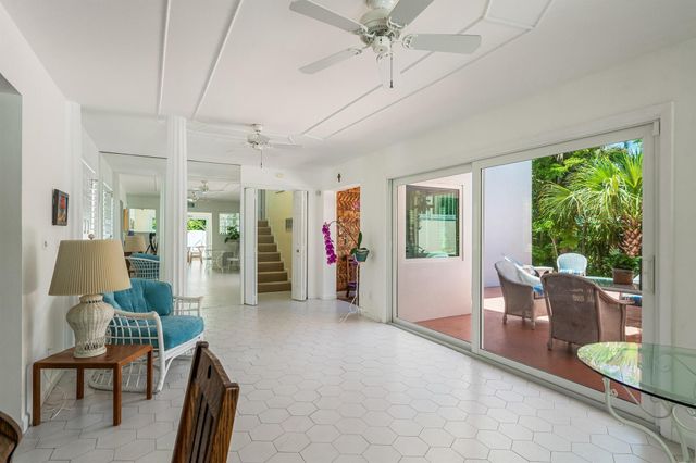940 Lantern Lane, Vero Beach, FL 32963