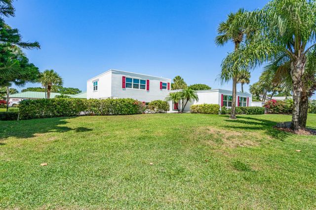 940 Lantern Lane, Vero Beach, FL 32963