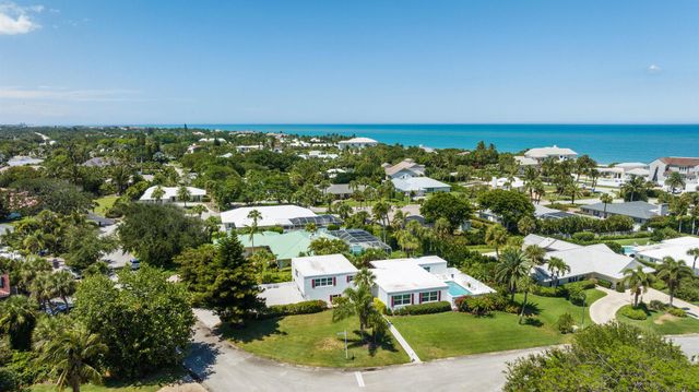 940 Lantern Lane, Vero Beach, FL 32963